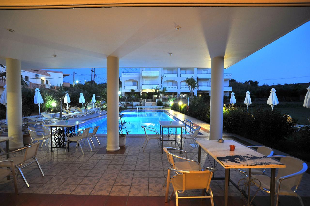 Merabello Apartments Agia Marina Exterior foto